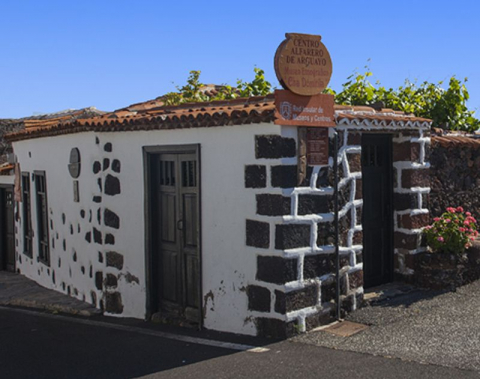 Museo y Taller Alfarero Cha Domitila