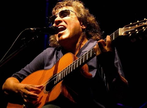 José Feliciano - Behind This Guitar